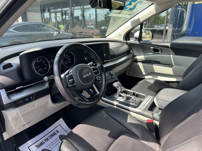 2023 Kia Carnival LX Jacksonville FL