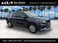 2023 Kia Carnival LX