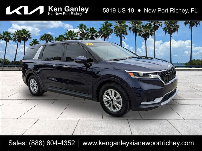 2023 Kia Carnival LX Oshkosh WI