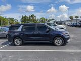 2023 Kia Carnival LX Oshkosh WI