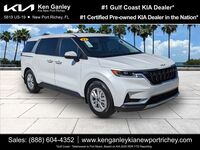 2023 Kia Carnival LX