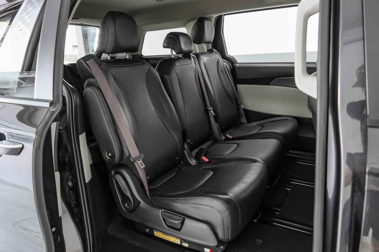2023 Kia Carnival LX SEAT PKG BLIND SPOT ASSIST LEATHERETTE HEATED SEATS REAR CAME Carrollton TX