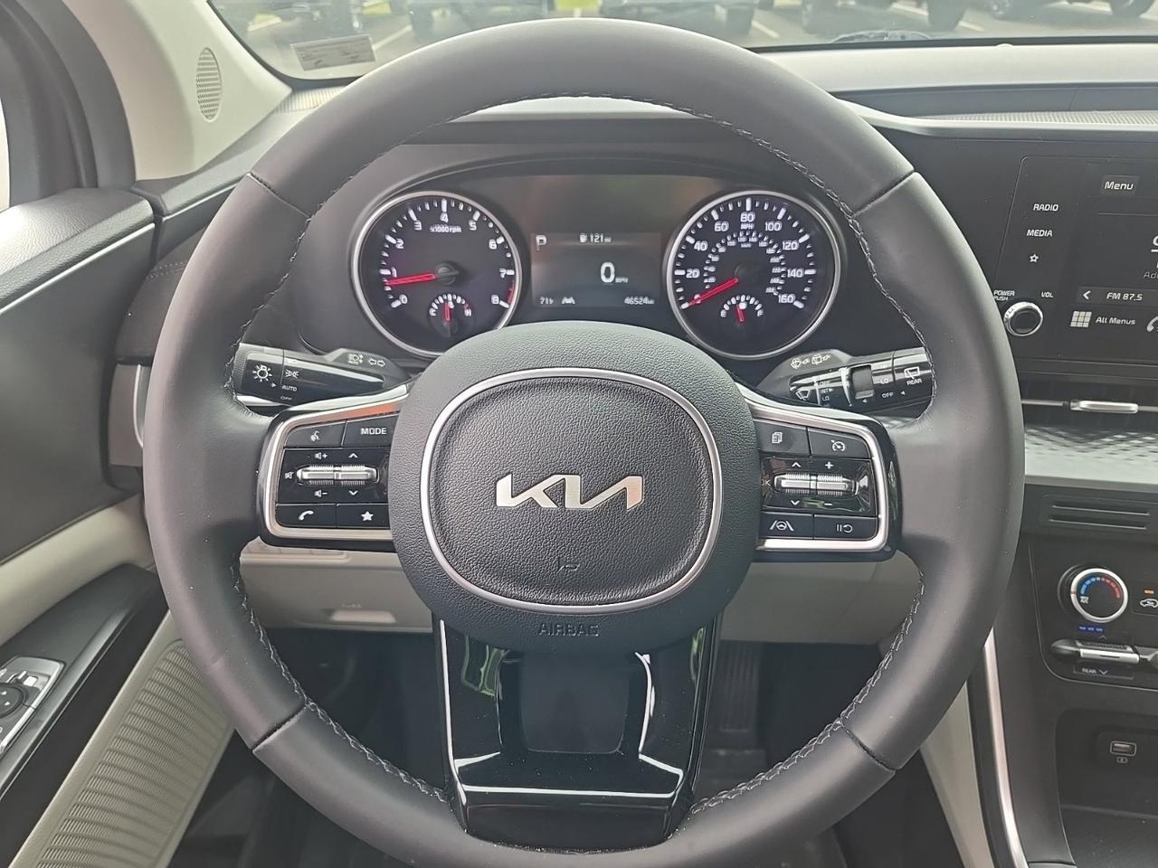 2023 Kia Carnival LX Seat Package Fredericksburg VA