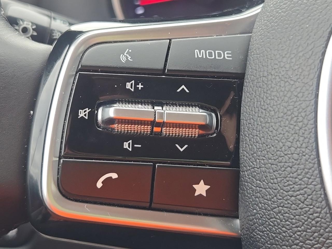 2023 Kia Carnival LX Seat Package Fredericksburg VA
