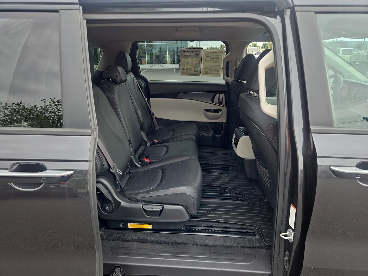 2023 Kia Carnival LX Seat Package Fredericksburg VA