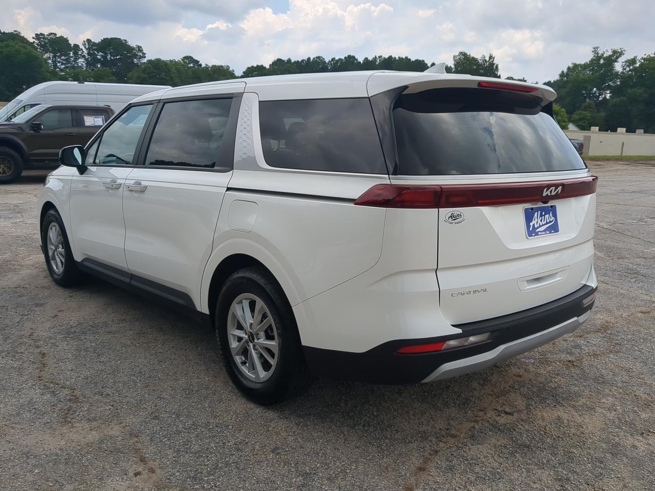 2023 Kia Carnival LX Winder GA