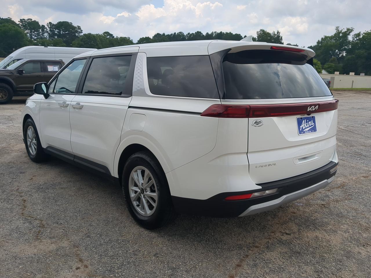 2023 Kia Carnival LX Winder GA