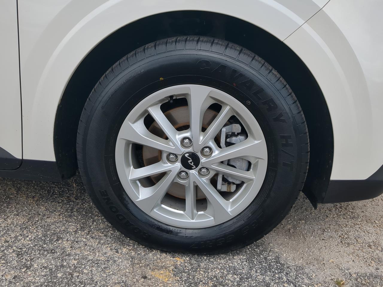 2023 Kia Carnival LX Winder GA