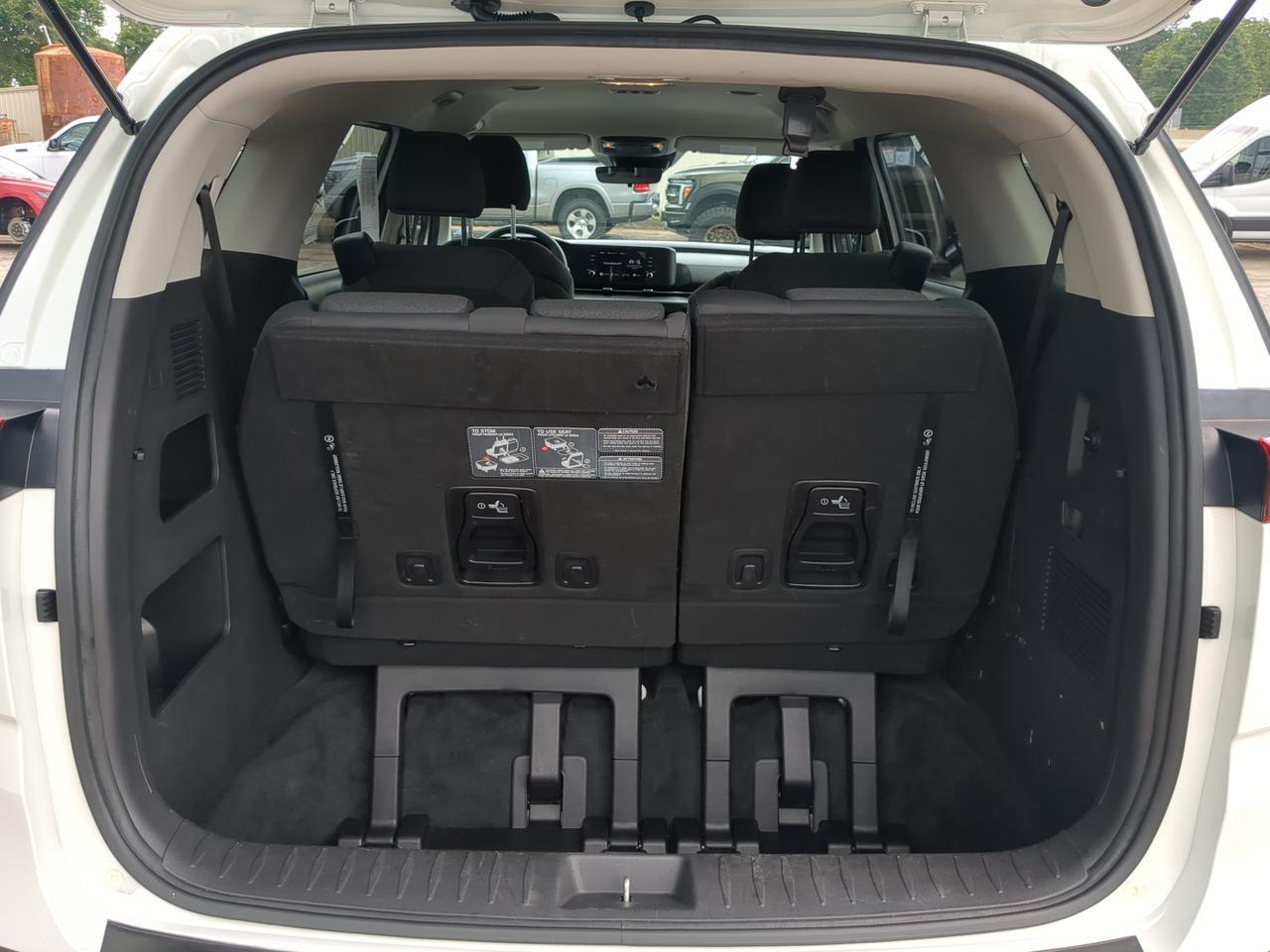2023 Kia Carnival LX Winder GA