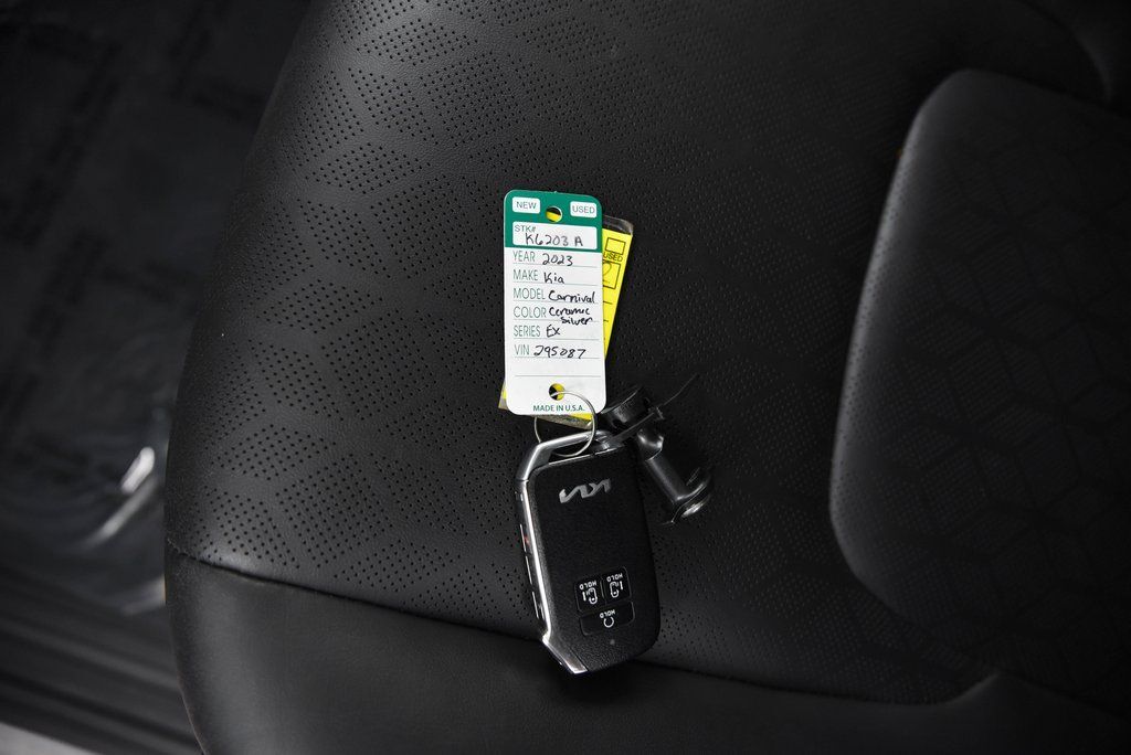 2023 Kia Carnival MPV EX Akron OH