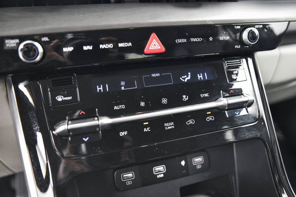 2023 Kia Carnival MPV EX Akron OH