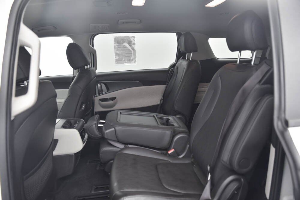 2023 Kia Carnival MPV LX Akron OH