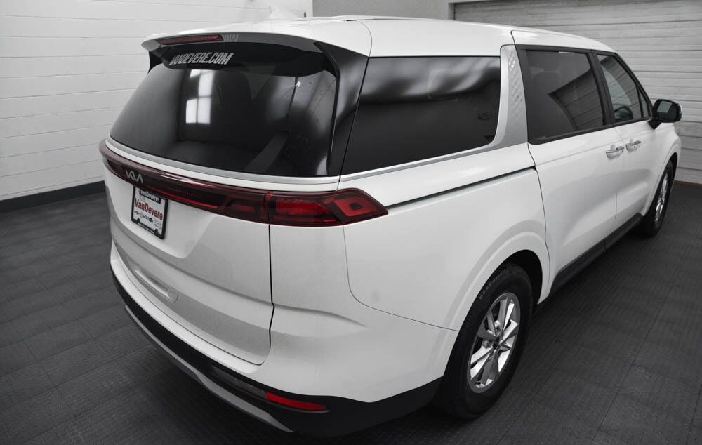 2023 Kia Carnival MPV LX Akron OH
