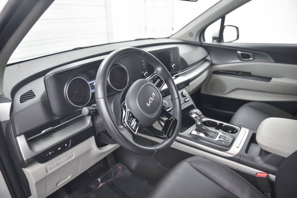 2023 Kia Carnival MPV LX Akron OH