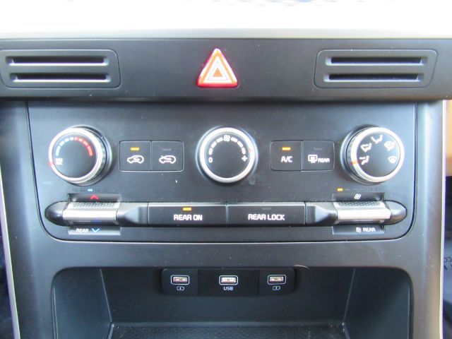 2023 Kia Carnival MPV LX Seat Package Plano TX