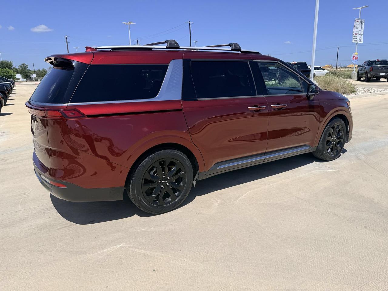 2023 Kia Carnival SX Castroville TX