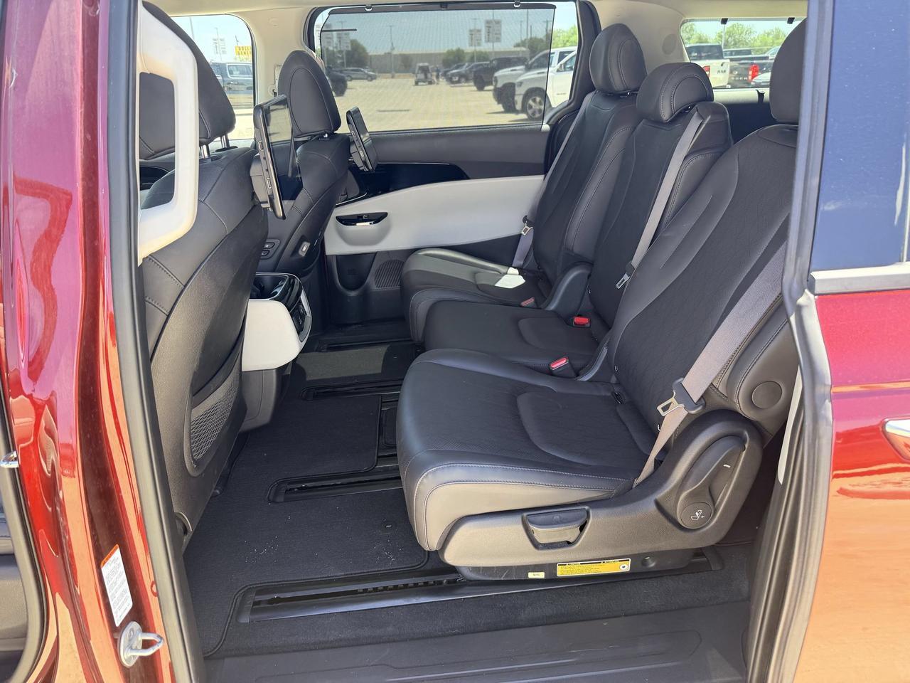2023 Kia Carnival SX Castroville TX