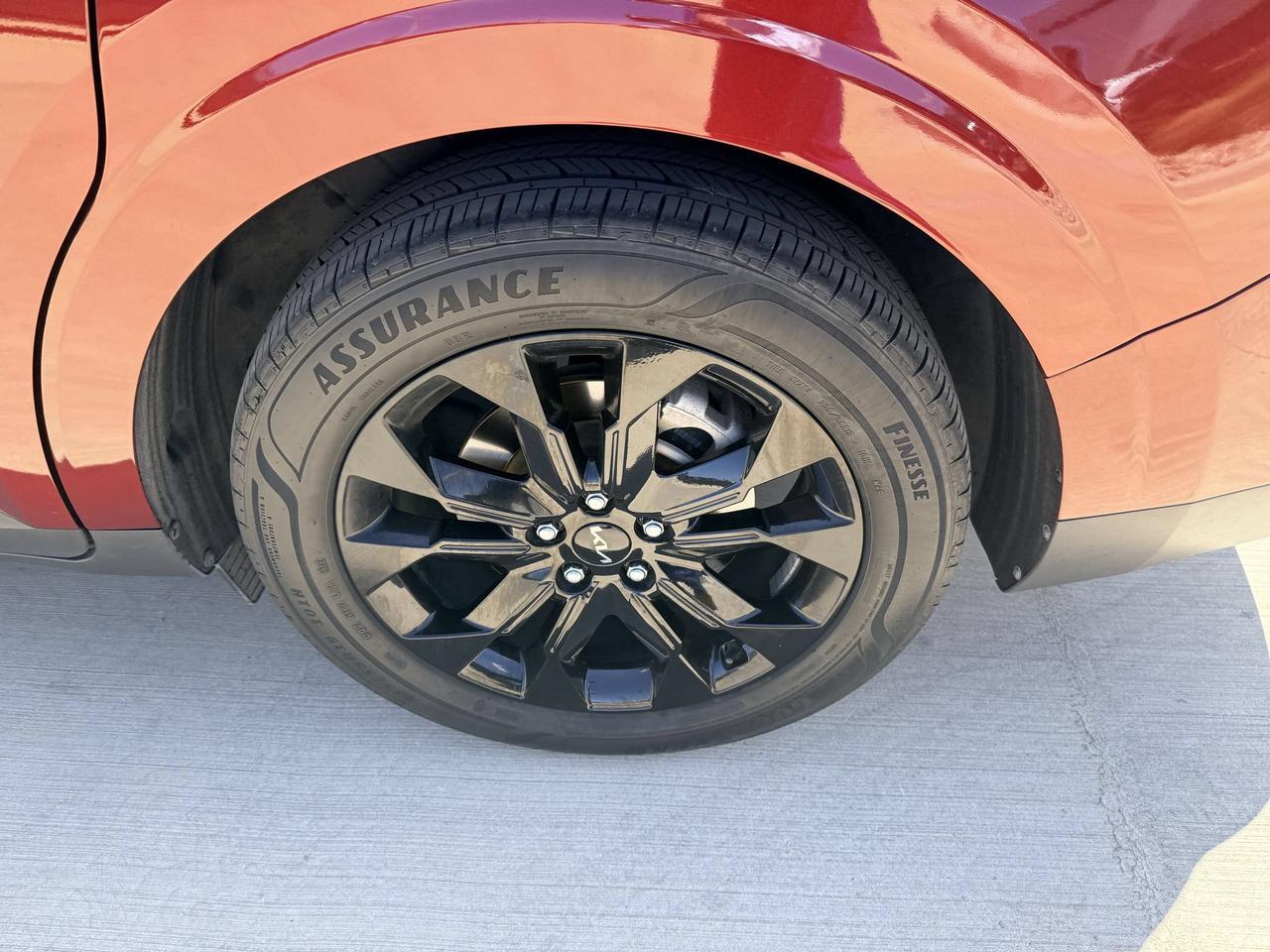 2023 Kia Carnival SX Castroville TX