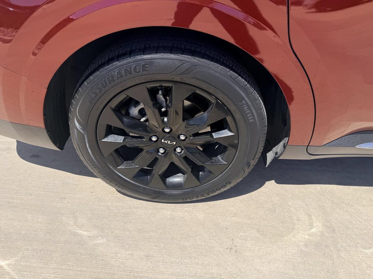2023 Kia Carnival SX Castroville TX
