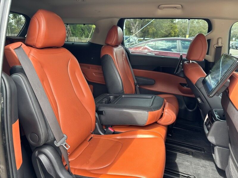 2023 Kia Carnival SX W/REAR SEAT ENTERTAINMENT Seffner FL