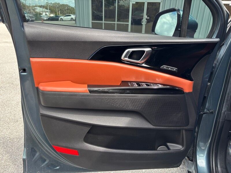 2023 Kia Carnival SX W/REAR SEAT ENTERTAINMENT Seffner FL