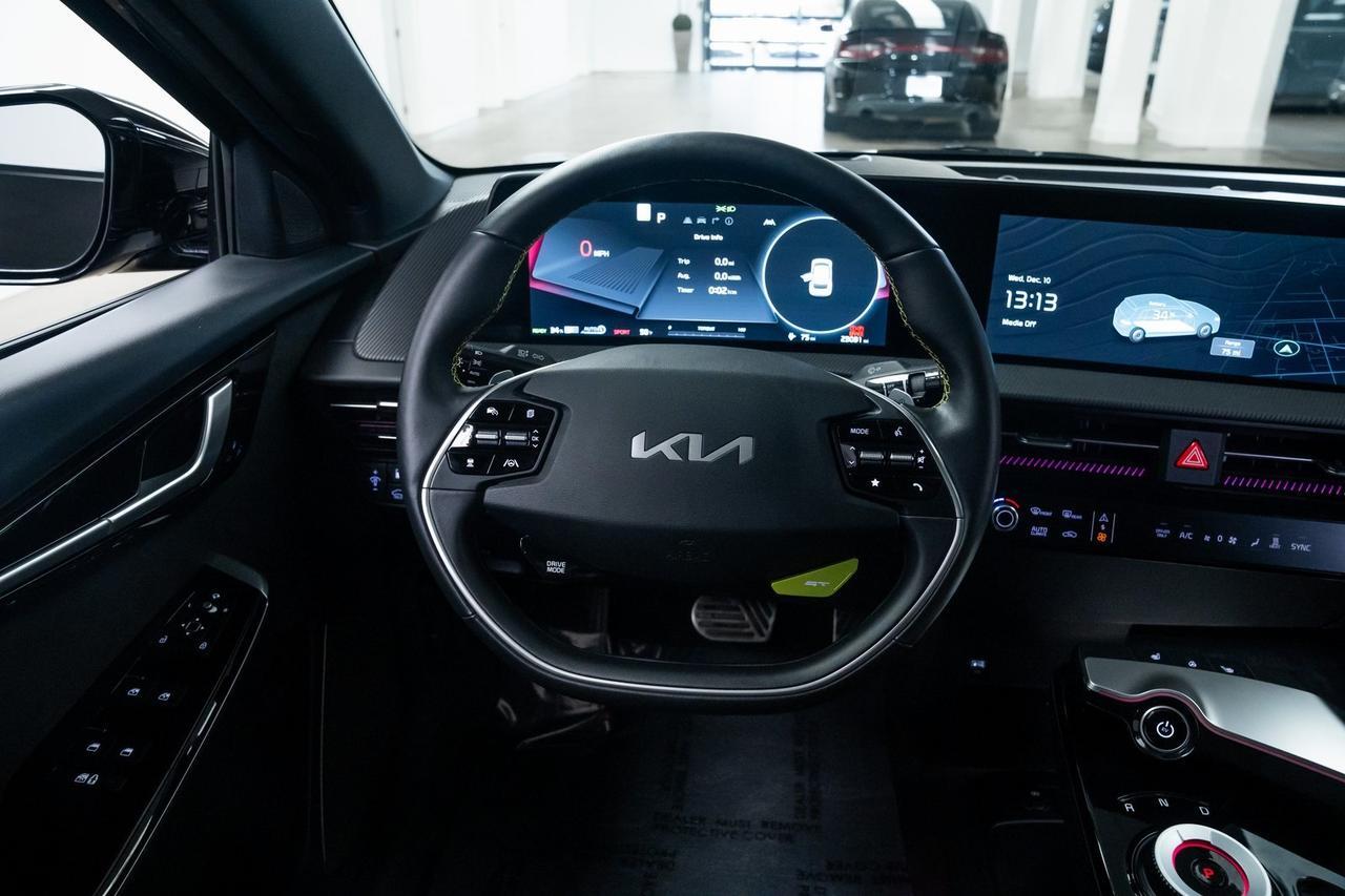 2023 Kia EV6 GT 1 Owner Heated Seats Panoramic Roof Portland OR