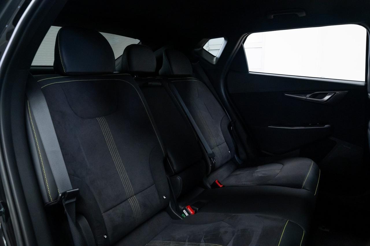 2023 Kia EV6 GT 1 Owner Heated Seats Panoramic Roof Portland OR