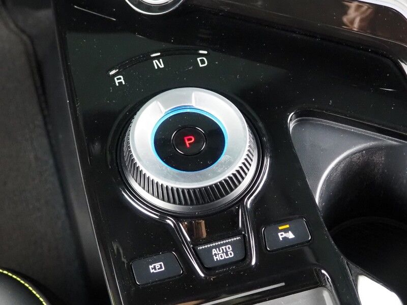 2023 Kia EV6 GT AWD *HEADS-UP DISPLAY, NAVIGATION, ADAPTIVE CRUISE, SAFETY ALERTS, 360 VIEW CAMERAS, MOONROOF, HEATED SPORT SEATS/STEERING, REMOTE PARKING, MERIDIAN AUDIO, WIRELESS CHARGING, ANDROID & APPLE Round Rock TX