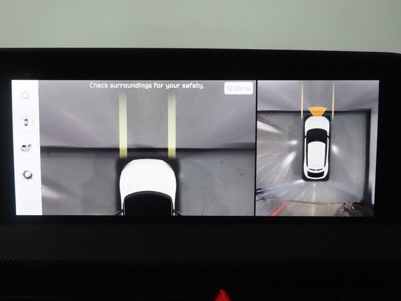 2023 Kia EV6 GT AWD *HEADS-UP DISPLAY, NAVIGATION, ADAPTIVE CRUISE, SAFETY ALERTS, 360 VIEW CAMERAS, MOONROOF, HEATED SPORT SEATS/STEERING, REMOTE PARKING, MERIDIAN AUDIO, WIRELESS CHARGING, ANDROID & APPLE Round Rock TX