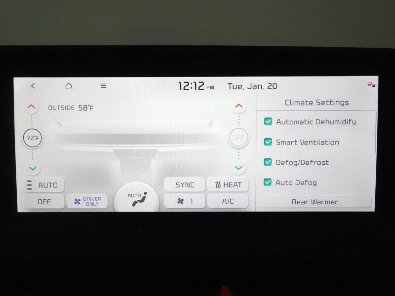 2023 Kia EV6 GT AWD *HEADS-UP DISPLAY, NAVIGATION, ADAPTIVE CRUISE, SAFETY ALERTS, 360 VIEW CAMERAS, MOONROOF, HEATED SPORT SEATS/STEERING, REMOTE PARKING, MERIDIAN AUDIO, WIRELESS CHARGING, ANDROID & APPLE Round Rock TX