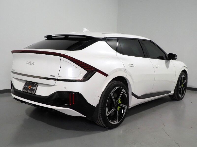 2023 Kia EV6 GT AWD *HEADS-UP DISPLAY, NAVIGATION, ADAPTIVE CRUISE, SAFETY ALERTS, 360 VIEW CAMERAS, MOONROOF, HEATED SPORT SEATS/STEERING, REMOTE PARKING, MERIDIAN AUDIO, WIRELESS CHARGING, ANDROID & APPLE Round Rock TX
