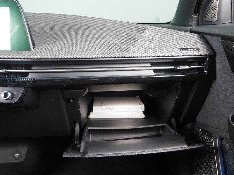 2023 Kia EV6 GT AWD *HEADS-UP DISPLAY, NAVIGATION, ADAPTIVE CRUISE, SAFETY ALERTS, 360 VIEW CAMERAS, MOONROOF, HEATED SPORT SEATS/STEERING, REMOTE PARKING, MERIDIAN AUDIO, WIRELESS CHARGING, ANDROID & APPLE Round Rock TX