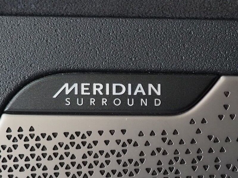 2023 Kia EV6 GT AWD *HEADS-UP DISPLAY, NAVIGATION, ADAPTIVE CRUISE, SAFETY ALERTS, 360 VIEW CAMERAS, MOONROOF, HEATED SPORT SEATS/STEERING, REMOTE PARKING, MERIDIAN AUDIO, WIRELESS CHARGING, ANDROID & APPLE Round Rock TX