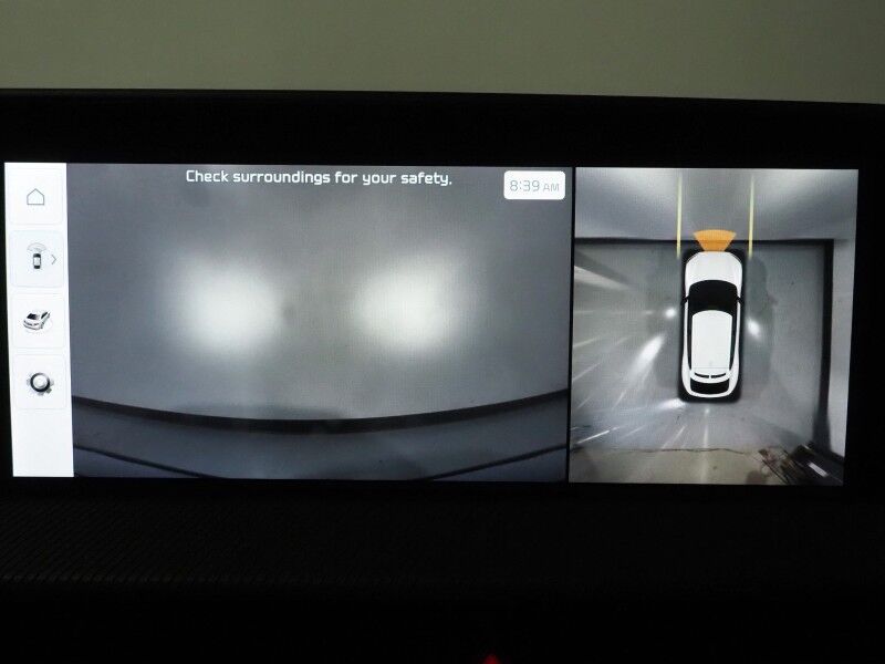 2023 Kia EV6 GT AWD *HEADS-UP DISPLAY, NAVIGATION, ADAPTIVE CRUISE, SAFETY ALERTS, 360 VIEW CAMERAS, MOONROOF, HEATED SPORT SEATS/STEERING, REMOTE PARKING, MERIDIAN AUDIO, WIRELESS CHARGING, ANDROID & APPLE Round Rock TX