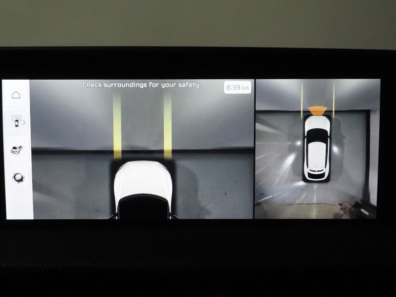 2023 Kia EV6 GT AWD *HEADS-UP DISPLAY, NAVIGATION, ADAPTIVE CRUISE, SAFETY ALERTS, 360 VIEW CAMERAS, MOONROOF, HEATED SPORT SEATS/STEERING, REMOTE PARKING, MERIDIAN AUDIO, WIRELESS CHARGING, ANDROID & APPLE Round Rock TX