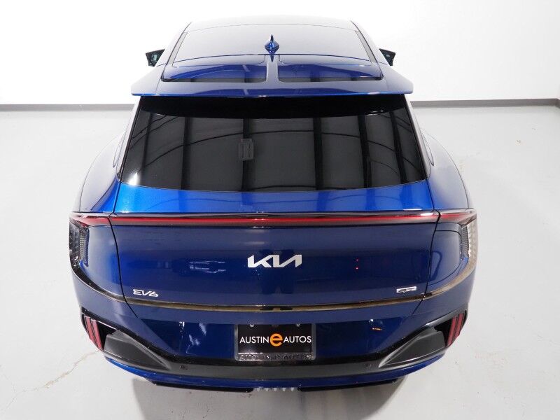 2023 Kia EV6 GT AWD *HEADS-UP DISPLAY, NAVIGATION, ADAPTIVE CRUISE, SAFETY ALERTS, 360 VIEW CAMERAS, MOONROOF, HEATED SPORT SEATS/STEERING, REMOTE PARKING, MERIDIAN AUDIO, WIRELESS CHARGING, ANDROID & APPLE Round Rock TX