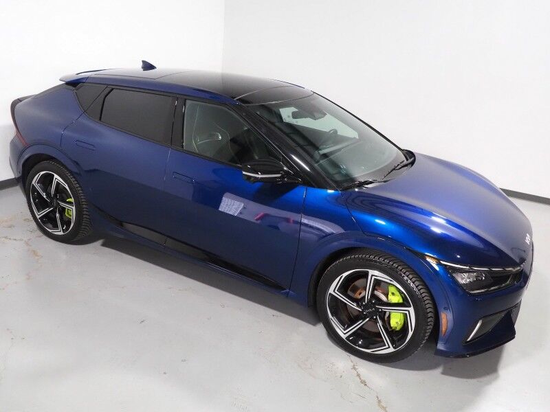 2023 Kia EV6 GT AWD *HEADS-UP DISPLAY, NAVIGATION, ADAPTIVE CRUISE, SAFETY ALERTS, 360 VIEW CAMERAS, MOONROOF, HEATED SPORT SEATS/STEERING, REMOTE PARKING, MERIDIAN AUDIO, WIRELESS CHARGING, ANDROID & APPLE Round Rock TX