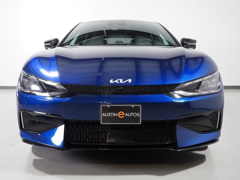 2023 Kia EV6 GT AWD *HEADS-UP DISPLAY, NAVIGATION, ADAPTIVE CRUISE, SAFETY ALERTS, 360 VIEW CAMERAS, MOONROOF, HEATED SPORT SEATS/STEERING, REMOTE PARKING, MERIDIAN AUDIO, WIRELESS CHARGING, ANDROID & APPLE Round Rock TX