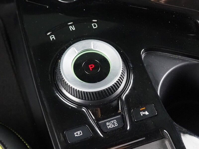 2023 Kia EV6 GT AWD *HEADS-UP DISPLAY, NAVIGATION, ADAPTIVE CRUISE, SAFETY ALERTS, 360 VIEW CAMERAS, MOONROOF, HEATED SPORT SEATS/STEERING, REMOTE PARKING, MERIDIAN AUDIO, WIRELESS CHARGING, ANDROID & APPLE Round Rock TX