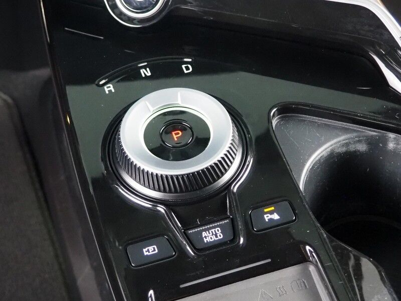 2023 Kia EV6 GT AWD *HEADS-UP DISPLAY, NAVIGATION, ADAPTIVE CRUISE, SAFETY ALERTS, 360 VIEW CAMERAS, MOONROOF, HEATED SPORT SEATS/STEERING, REMOTE PARKING, MERIDIAN AUDIO, WIRELESS CHARGING, ANDROID & APPLE Round Rock TX