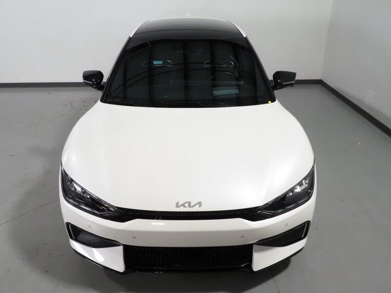 2023 Kia EV6 GT AWD *HEADS-UP DISPLAY, NAVIGATION, ADAPTIVE CRUISE, SAFETY ALERTS, 360 VIEW CAMERAS, MOONROOF, HEATED SPORT SEATS/STEERING, REMOTE PARKING, MERIDIAN AUDIO, WIRELESS CHARGING, ANDROID & APPLE Round Rock TX