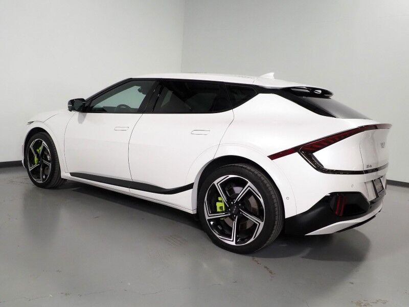 2023 Kia EV6 GT AWD *HEADS-UP DISPLAY, NAVIGATION, ADAPTIVE CRUISE, SAFETY ALERTS, 360 VIEW CAMERAS, MOONROOF, HEATED SPORT SEATS/STEERING, REMOTE PARKING, MERIDIAN AUDIO, WIRELESS CHARGING, ANDROID & APPLE Round Rock TX