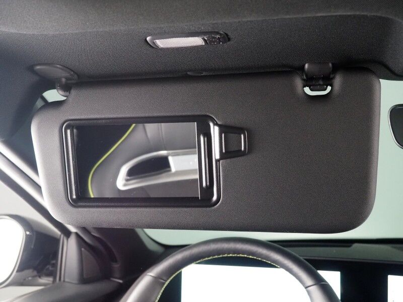 2023 Kia EV6 GT AWD *HEADS-UP DISPLAY, NAVIGATION, ADAPTIVE CRUISE, SAFETY ALERTS, 360 VIEW CAMERAS, MOONROOF, HEATED SPORT SEATS/STEERING, REMOTE PARKING, MERIDIAN AUDIO, WIRELESS CHARGING, ANDROID & APPLE Round Rock TX