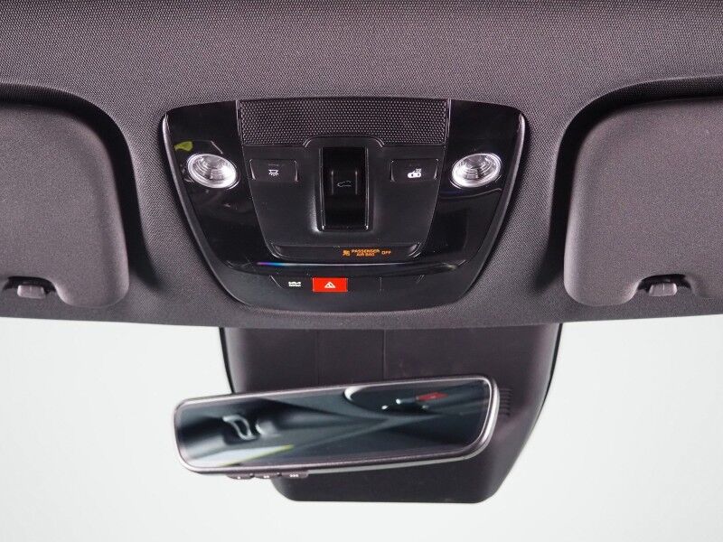 2023 Kia EV6 GT AWD *HEADS-UP DISPLAY, NAVIGATION, ADAPTIVE CRUISE, SAFETY ALERTS, 360 VIEW CAMERAS, MOONROOF, HEATED SPORT SEATS/STEERING, REMOTE PARKING, MERIDIAN AUDIO, WIRELESS CHARGING, ANDROID & APPLE Round Rock TX