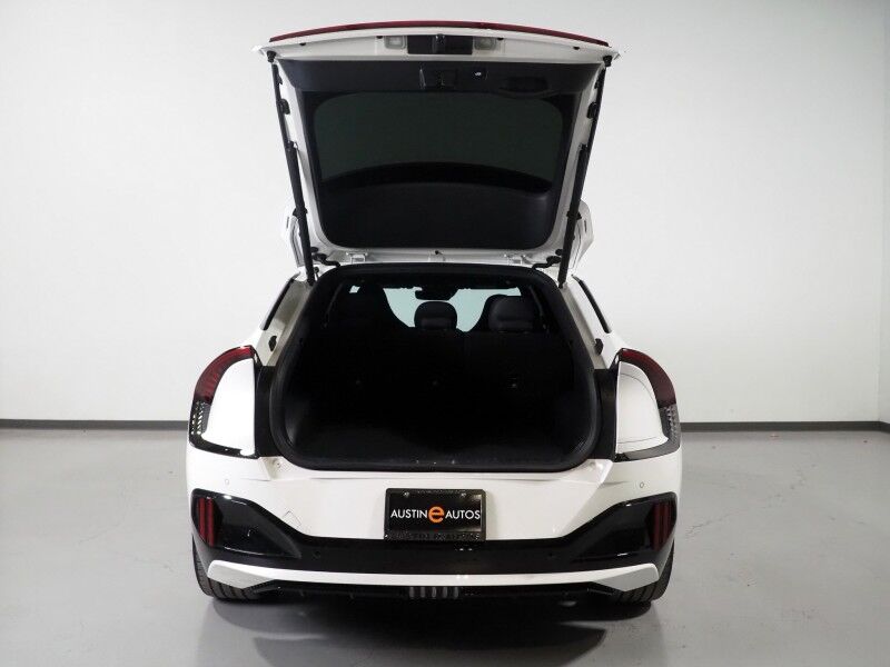 2023 Kia EV6 GT AWD *HEADS-UP DISPLAY, NAVIGATION, ADAPTIVE CRUISE, SAFETY ALERTS, 360 VIEW CAMERAS, MOONROOF, HEATED SPORT SEATS/STEERING, REMOTE PARKING, MERIDIAN AUDIO, WIRELESS CHARGING, ANDROID & APPLE Round Rock TX