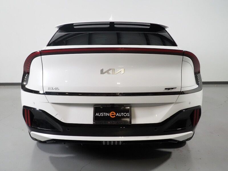 2023 Kia EV6 GT AWD *HEADS-UP DISPLAY, NAVIGATION, ADAPTIVE CRUISE, SAFETY ALERTS, 360 VIEW CAMERAS, MOONROOF, HEATED SPORT SEATS/STEERING, REMOTE PARKING, MERIDIAN AUDIO, WIRELESS CHARGING, ANDROID & APPLE Round Rock TX