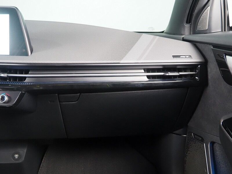 2023 Kia EV6 GT AWD *HEADS-UP DISPLAY, NAVIGATION, ADAPTIVE CRUISE, SAFETY ALERTS, 360 VIEW CAMERAS, MOONROOF, HEATED SPORT SEATS/STEERING, REMOTE PARKING, MERIDIAN AUDIO, WIRELESS CHARGING, ANDROID & APPLE Round Rock TX