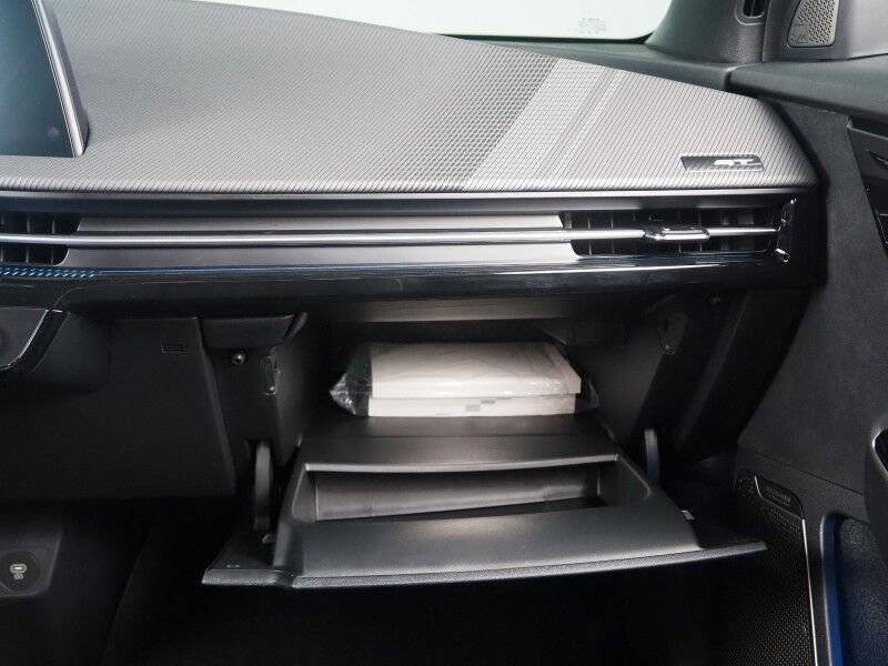 2023 Kia EV6 GT AWD *HEADS-UP DISPLAY, NAVIGATION, ADAPTIVE CRUISE, SAFETY ALERTS, 360 VIEW CAMERAS, MOONROOF, HEATED SPORT SEATS/STEERING, REMOTE PARKING, MERIDIAN AUDIO, WIRELESS CHARGING, ANDROID & APPLE Round Rock TX