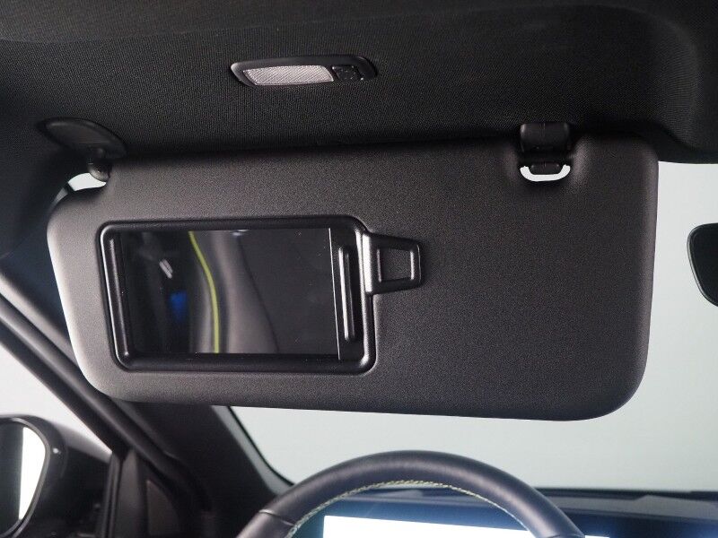 2023 Kia EV6 GT AWD *HEADS-UP DISPLAY, NAVIGATION, ADAPTIVE CRUISE, SAFETY ALERTS, 360 VIEW CAMERAS, MOONROOF, HEATED SPORT SEATS/STEERING, REMOTE PARKING, MERIDIAN AUDIO, WIRELESS CHARGING, APPLE CARPLAY Round Rock TX