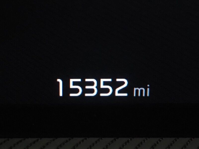 2023 Kia EV6 GT AWD *HEADS-UP DISPLAY, NAVIGATION, ADAPTIVE CRUISE, SAFETY ALERTS, 360 VIEW CAMERAS, MOONROOF, HEATED SPORT SEATS/STEERING, REMOTE PARKING, MERIDIAN AUDIO, WIRELESS CHARGING, APPLE CARPLAY Round Rock TX